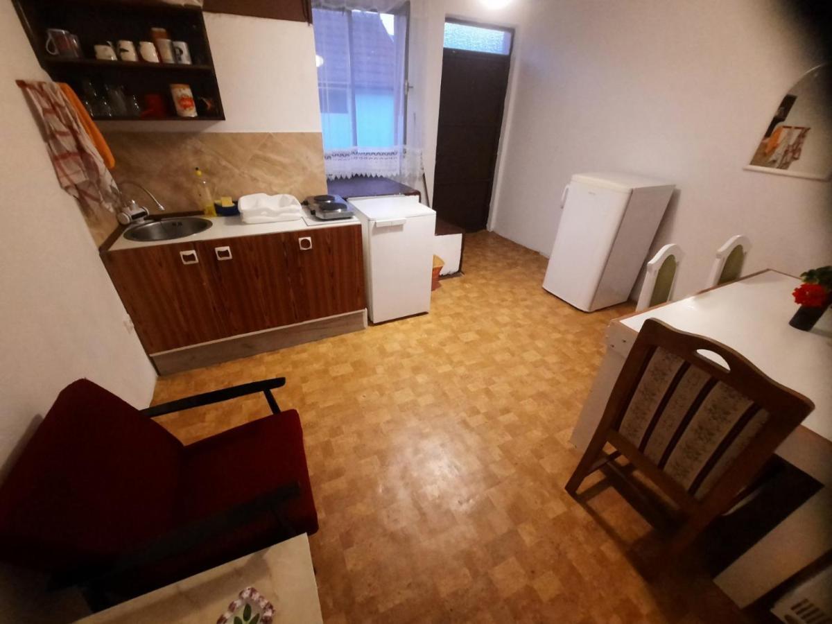 Apartment Royal Rose Smestaj *